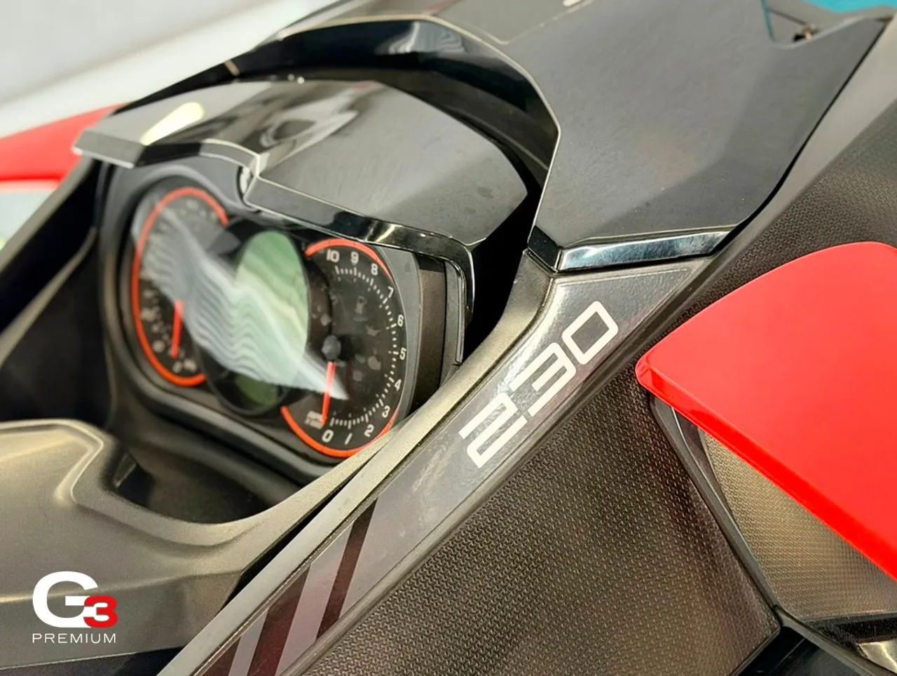 Jet Ski Sea-Doo Wake Pro 230hp  - Foto 9