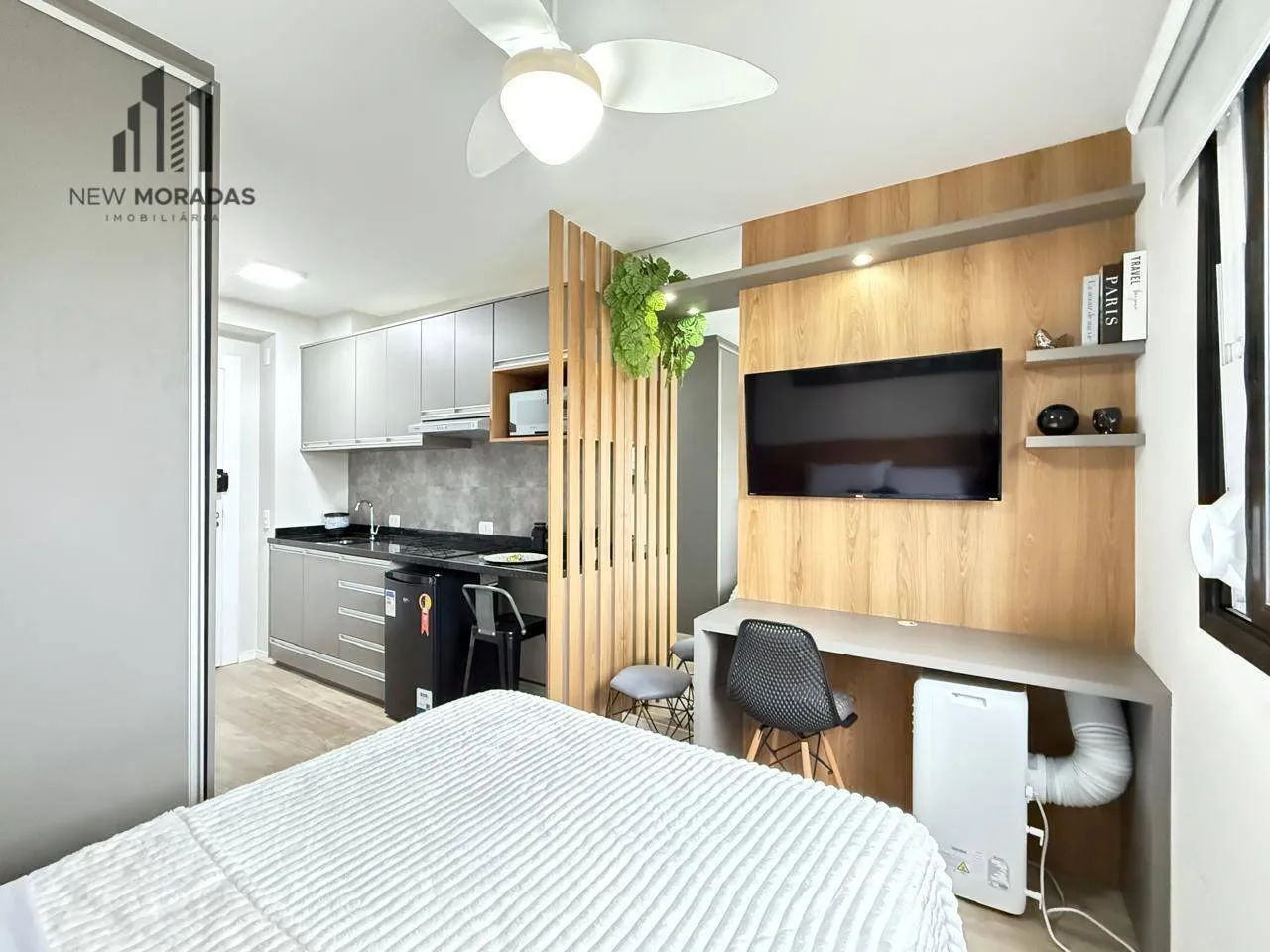Studio mobiliado para locação, 20 m² - Novo Mundo
