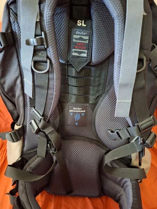 MOCHILA DEUTER AIRCONTACT 60+10 SL + COM CAPA DE CHUVA. - Foto 4