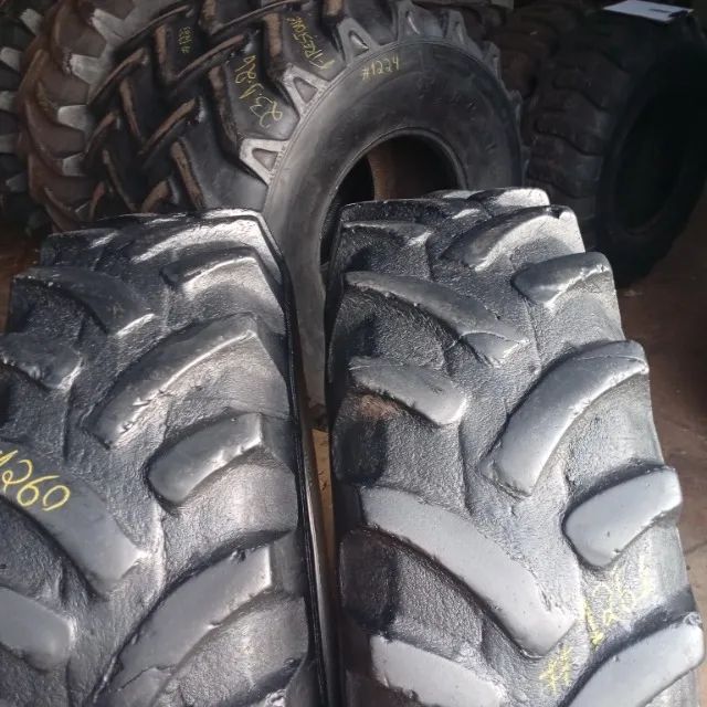 Vendo Par de Pneus 14.9R28 Recapados Goodyear - 8 Lonas - Foto 2