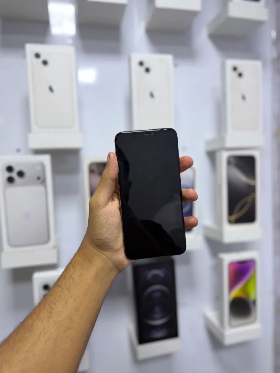 IPHONE XS MAX 64 GB GOLD  - Foto 2
