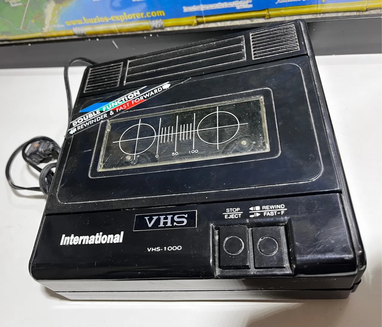 Aparelho antigo de fita Vhs international