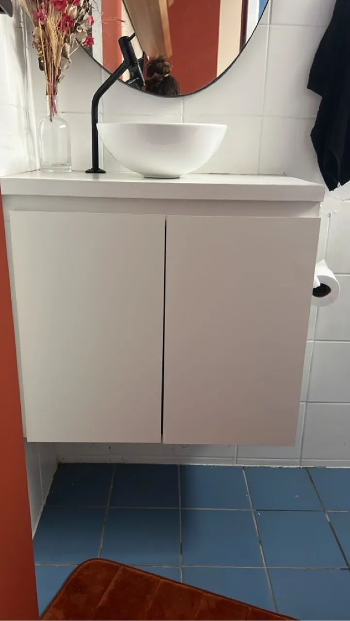 ARMÁRIO MDF + CUBA E TORNEIRA