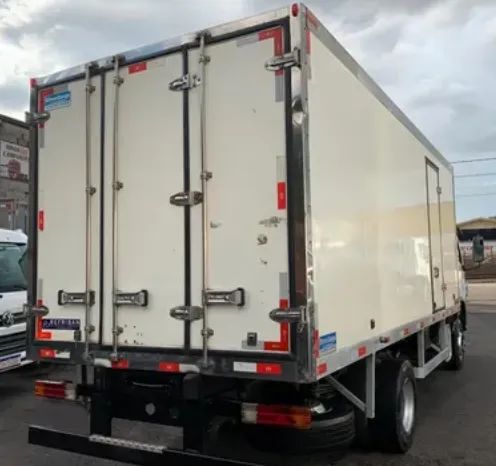 Accelo 1016 Baú Ref 2018 - Foto 4