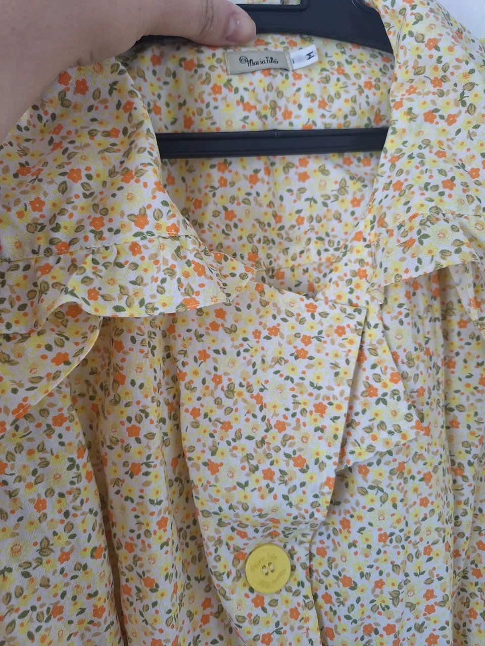 Vestido Maria Filó floral com cinto e borda dourada - Foto 4