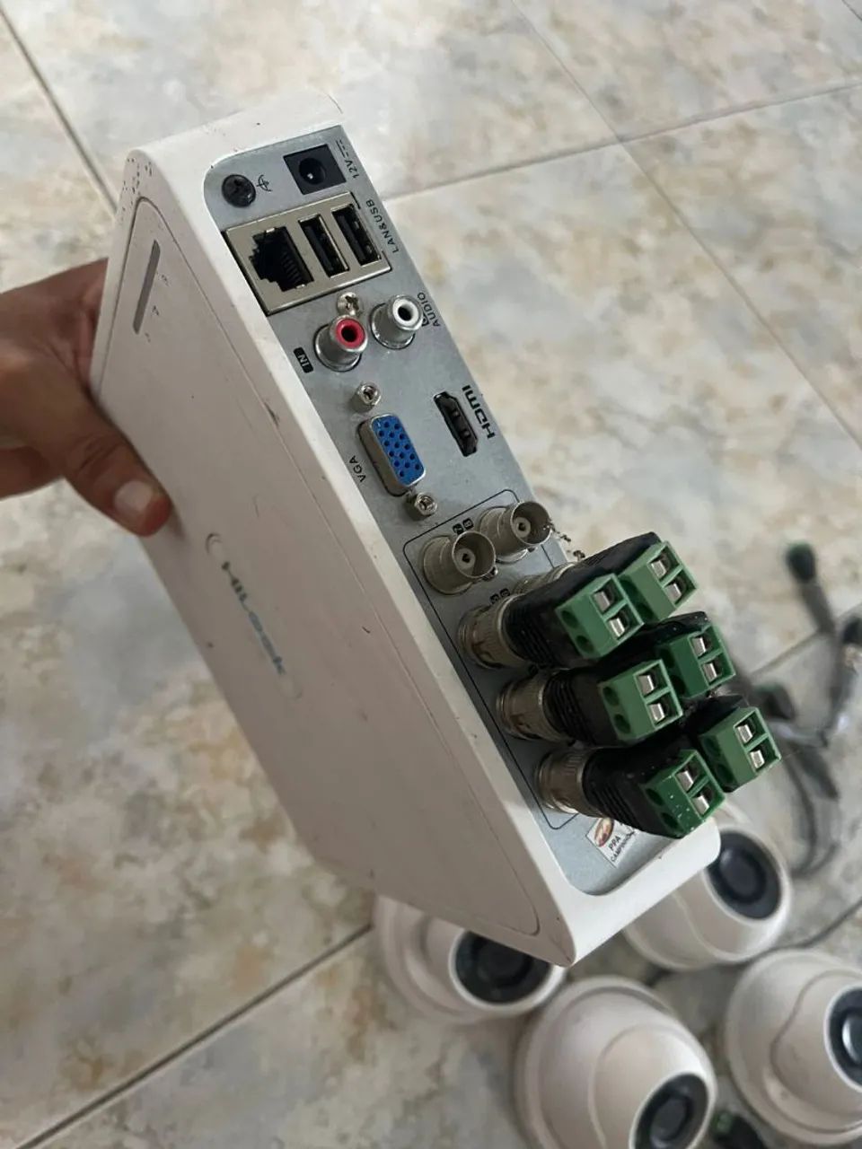 Camera segurança ? Kit CFTV Hikvision - Completo - Foto 2