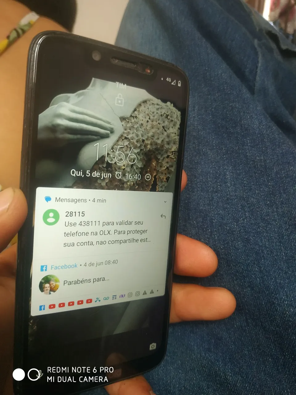 Moto G7 único todo todo bom