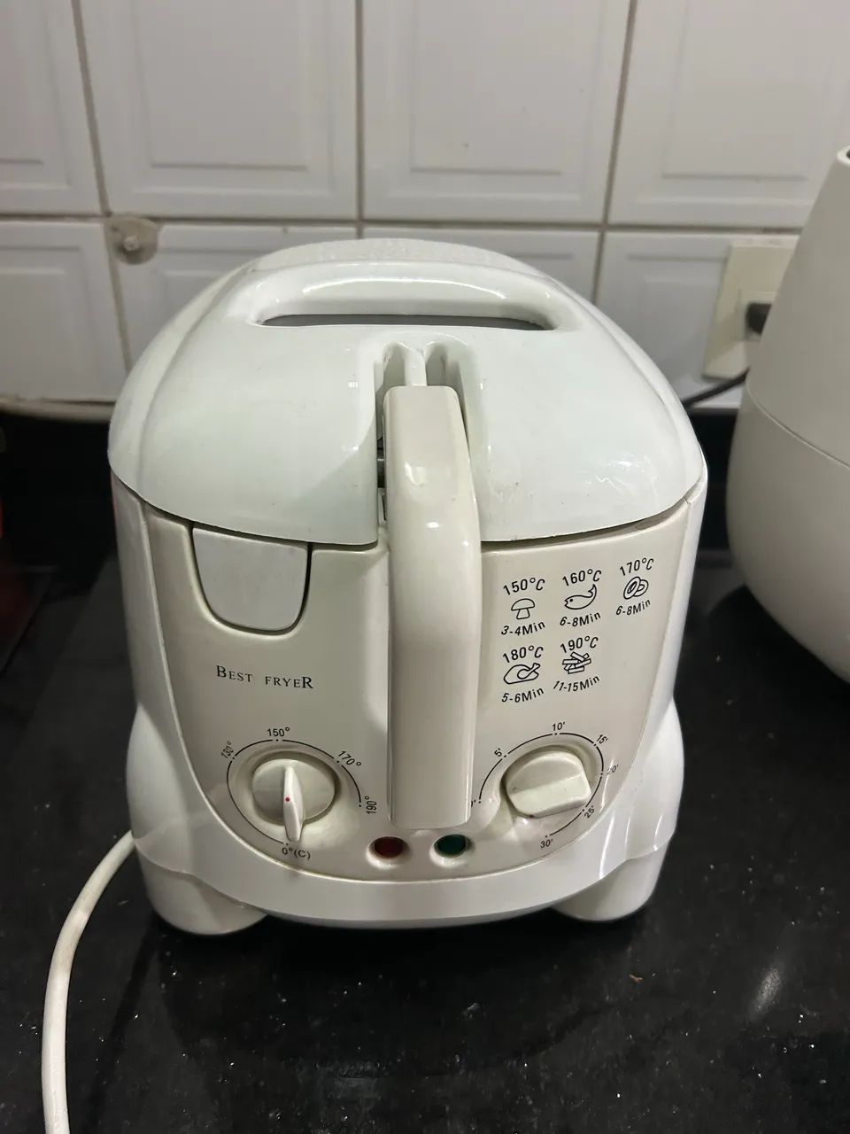 Fritadeira elétrica - 1.5l óleo - Best Fryer - 1.500 W