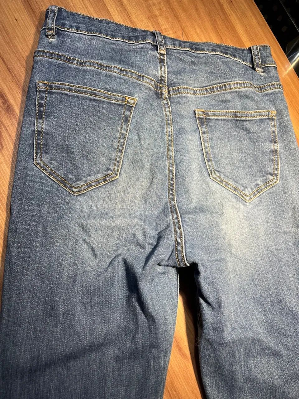 Calça jeans feminina tamanho 36 - Foto 4
