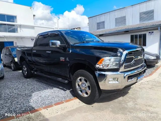 Ram 2500 2500 LARAMIE  6.7 TDI  CD 4x4 Diesel 2012