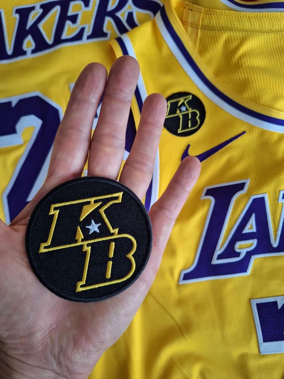 Kobe Bryant Memorial patch (bordado) temporada 2019-20