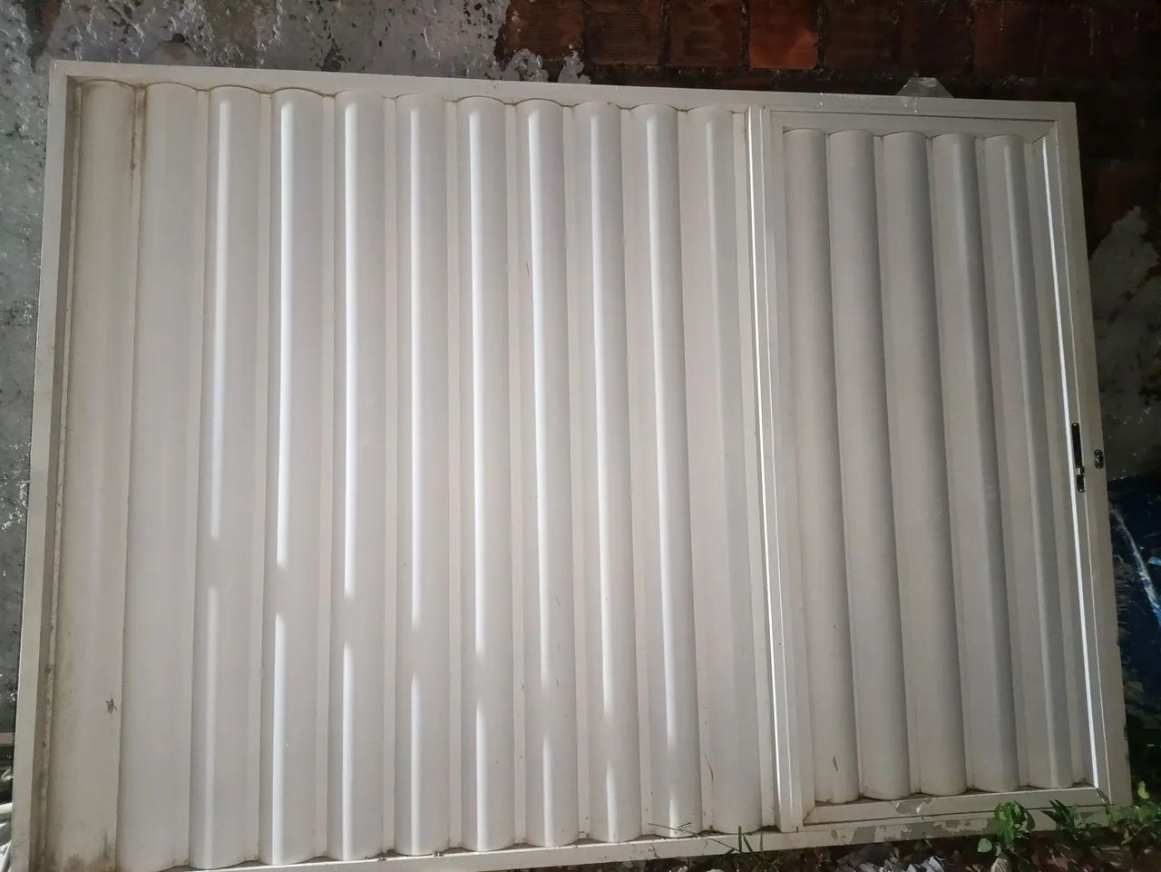 Portão de garagem 64861277804033120