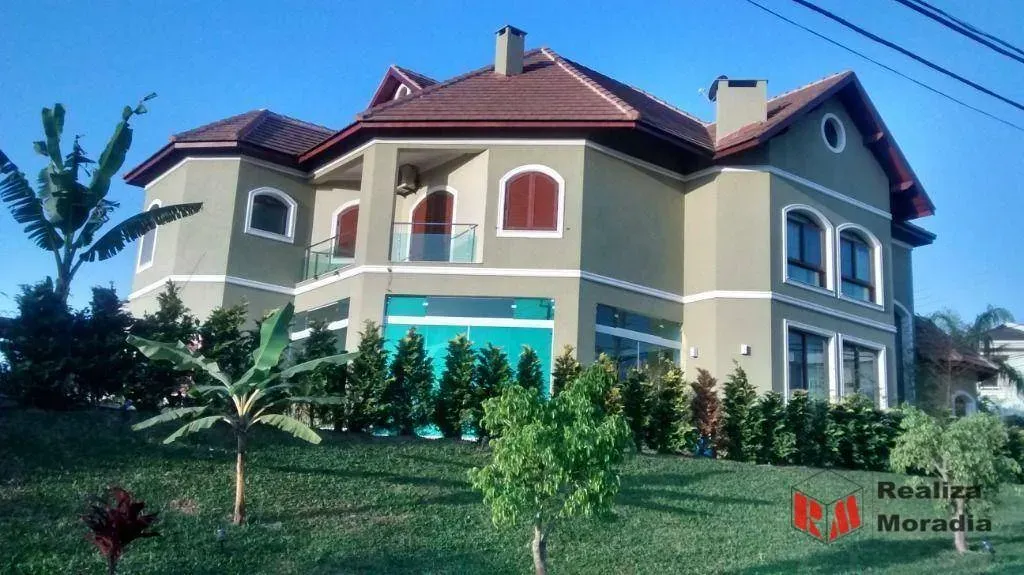 Morada dos Lagos - Excelente casa de esquina no melhor condomínio de Aldeia da Serra!