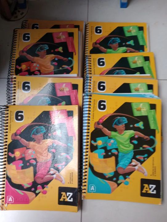 Livros Didáticos  - AZ - - Foto 4
