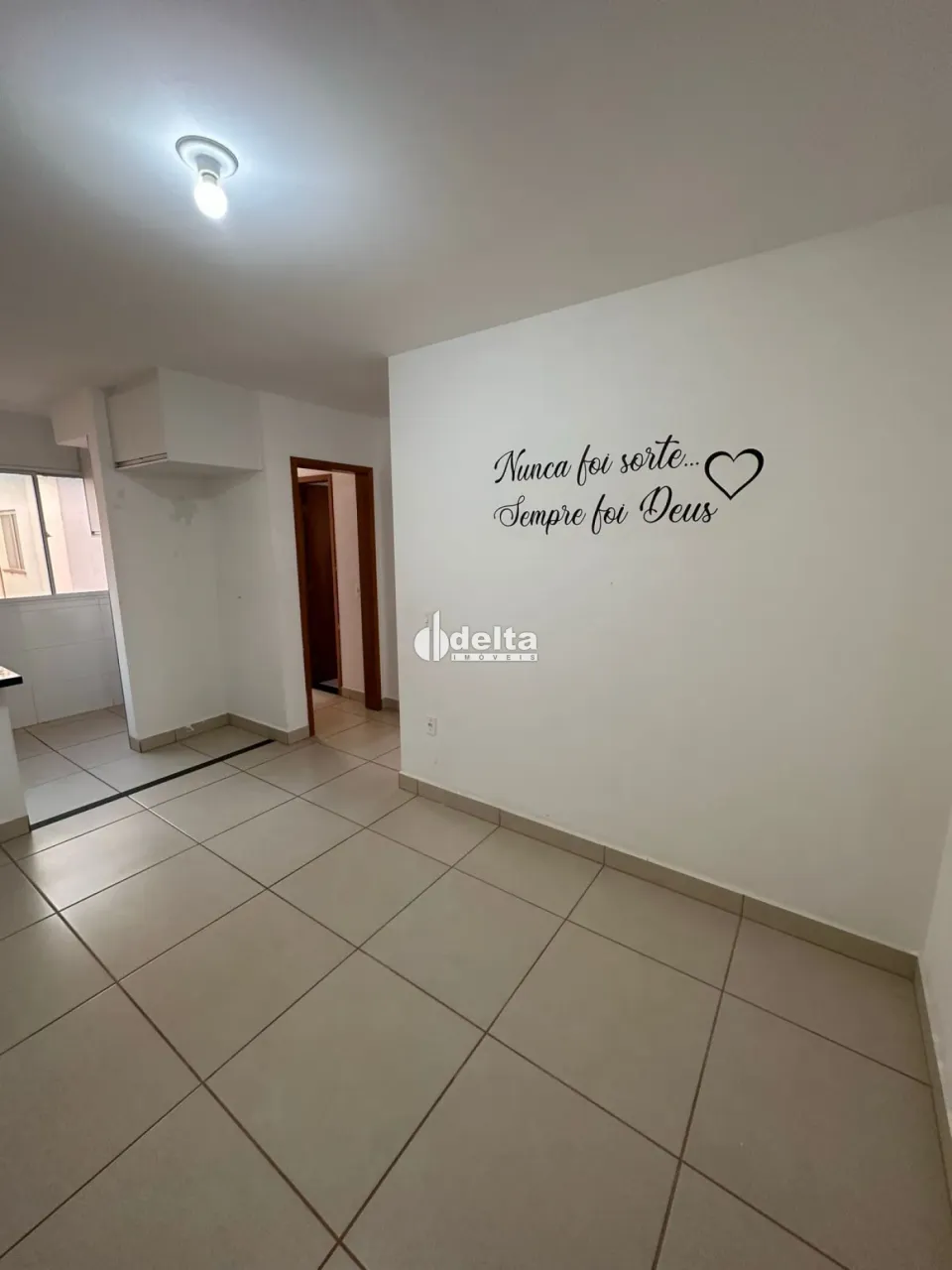 Apartamento disponível para locação no bairro Jardim Ipanema em Uberlândia-MG