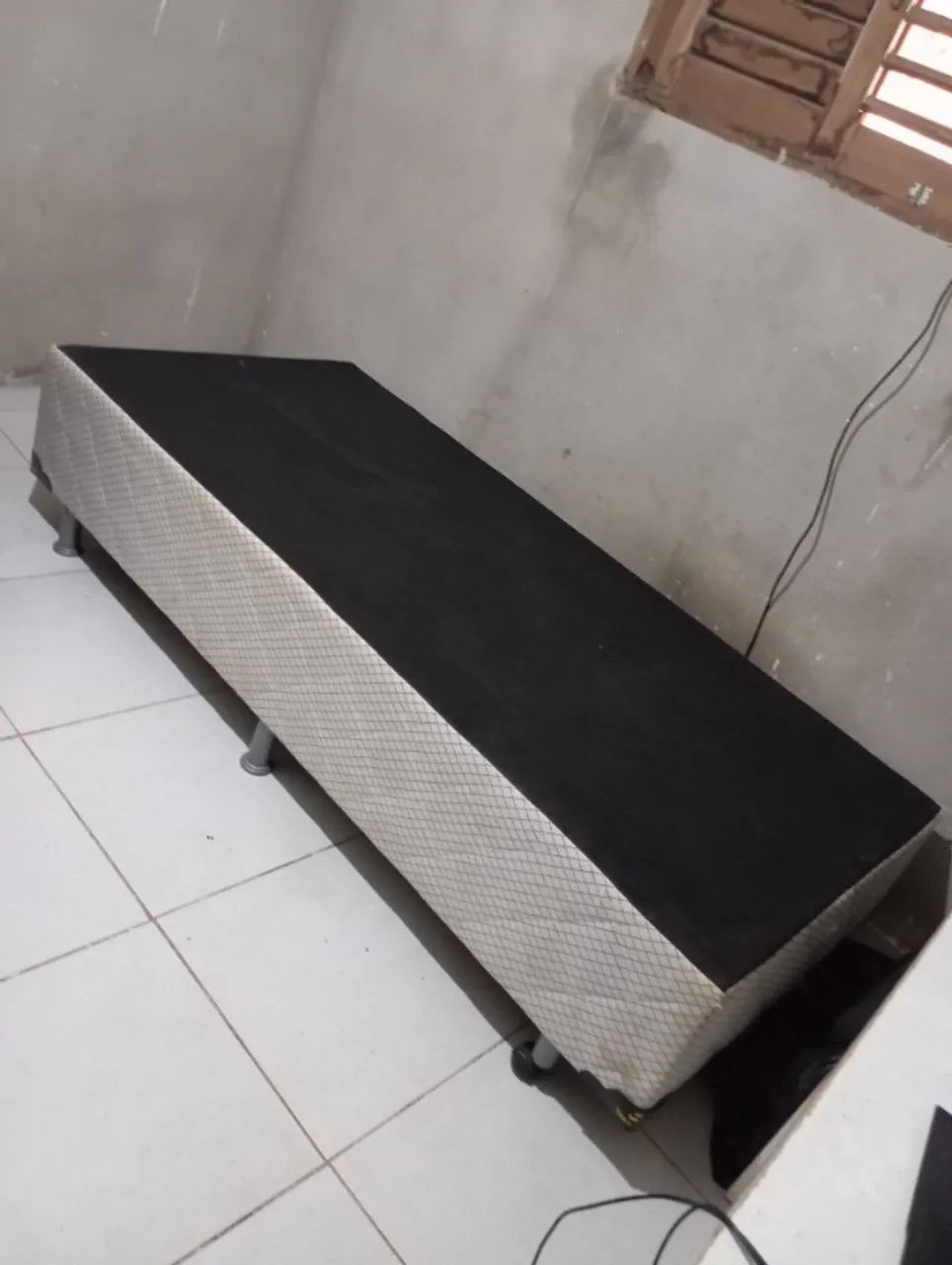 Cama64289074749698120