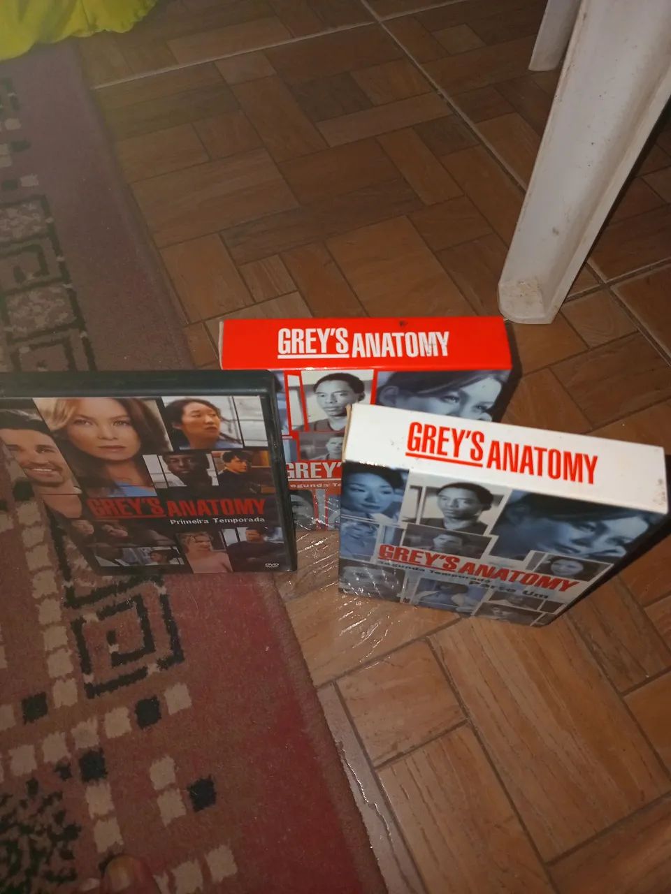 Grey's Anatomy - 1ª e 2ª Temporada em DVD - Foto 3