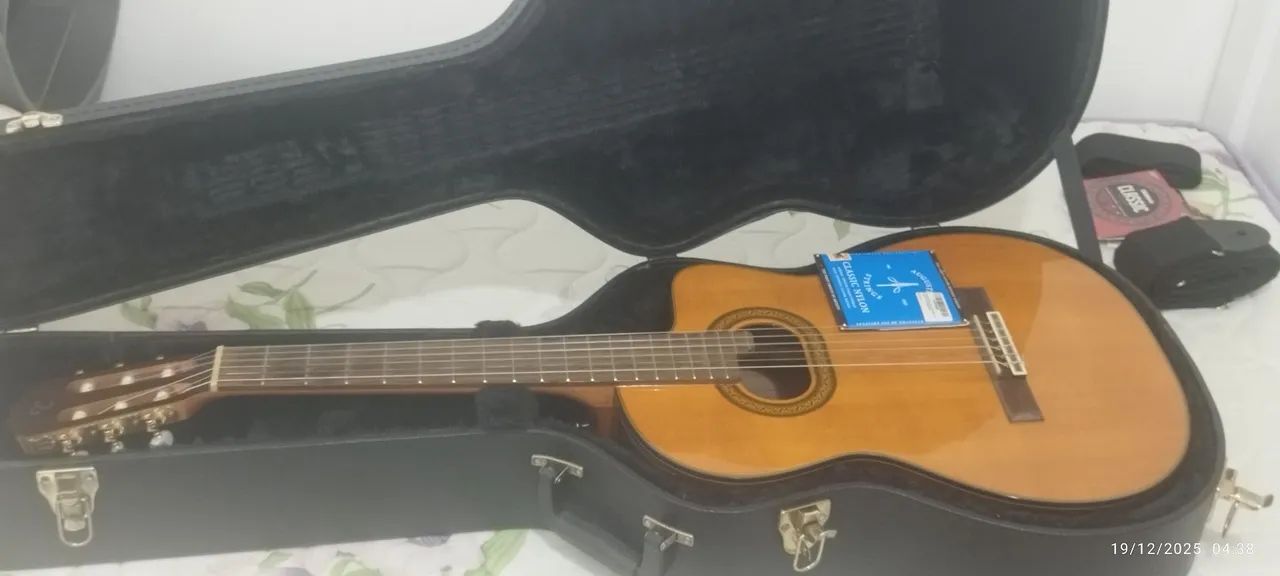 Case Rígido Original Fender - Made in Canada - Luxuoso - Foto 5