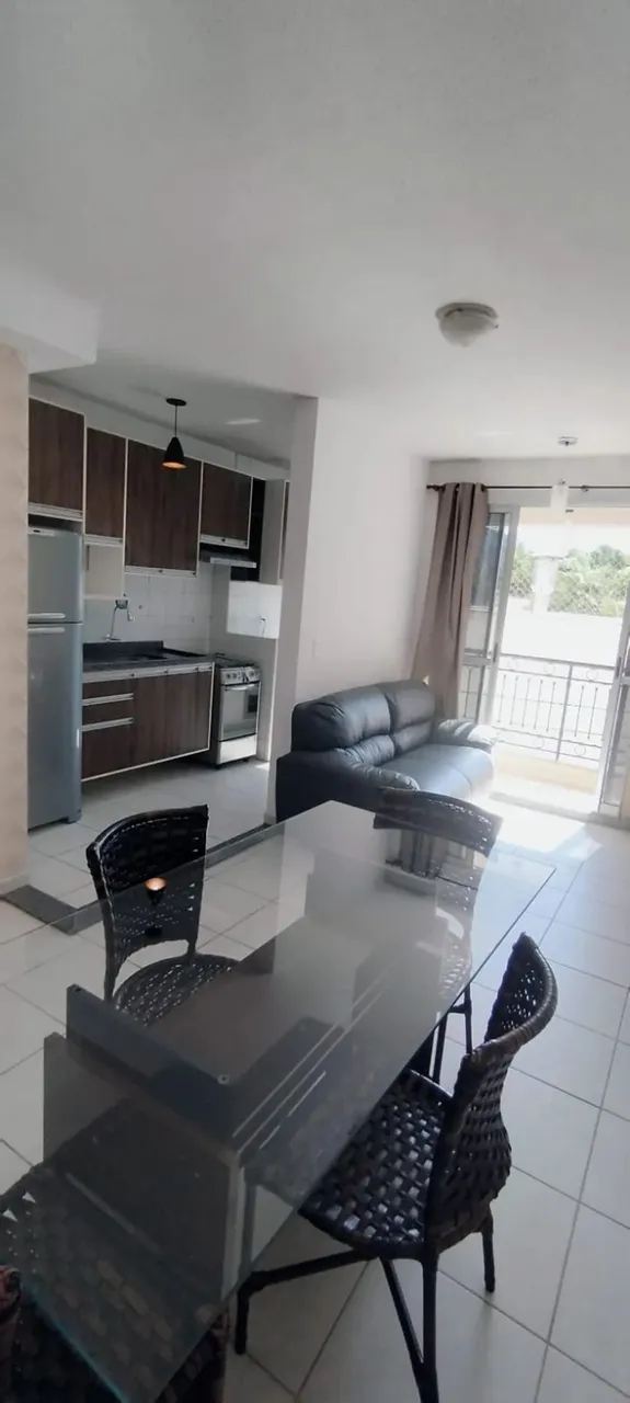 Apartamento com 3 quartos mobiliado