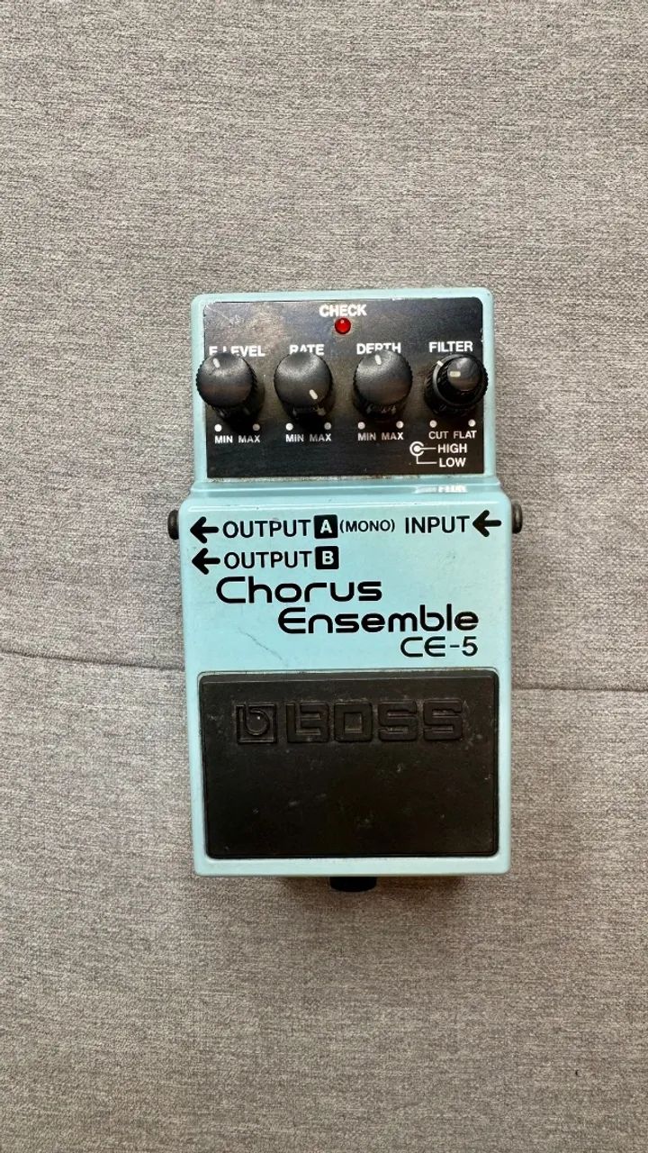 Pedal BOSS Chorus Ensemble CE-5 - Instrumentos musicais - Jardim