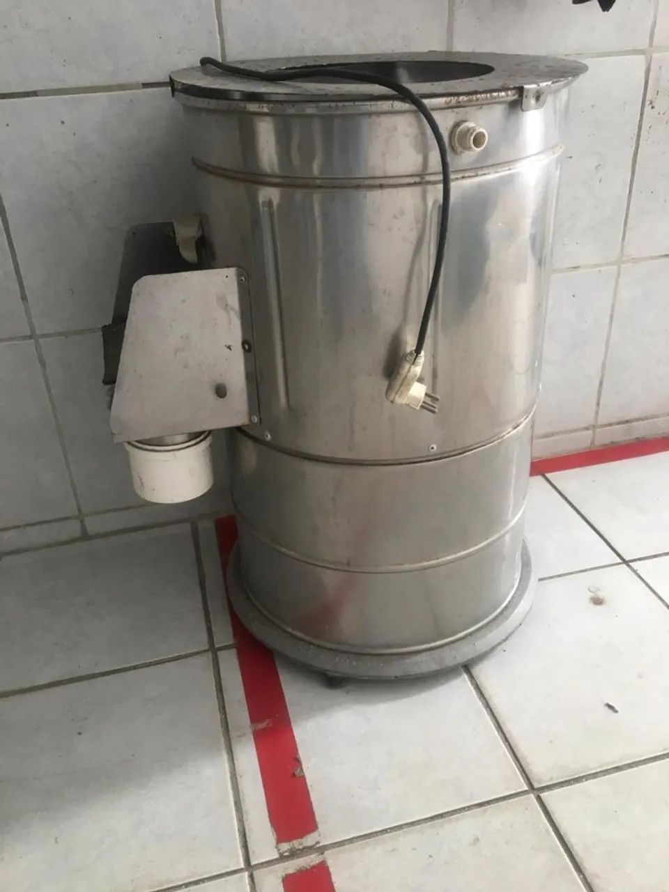 Descascador de Batatas elétrico 