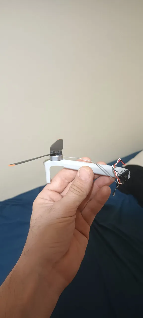 Braço de Drone com motor e helices - DJI mini 3 - Braço 2