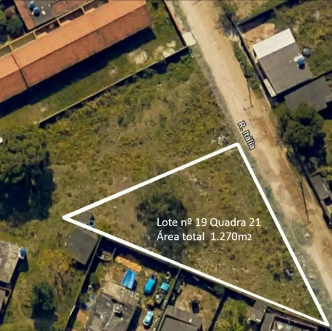 Terreno c/ RGI  1.270 M2 Monjolos - Rua Itália.