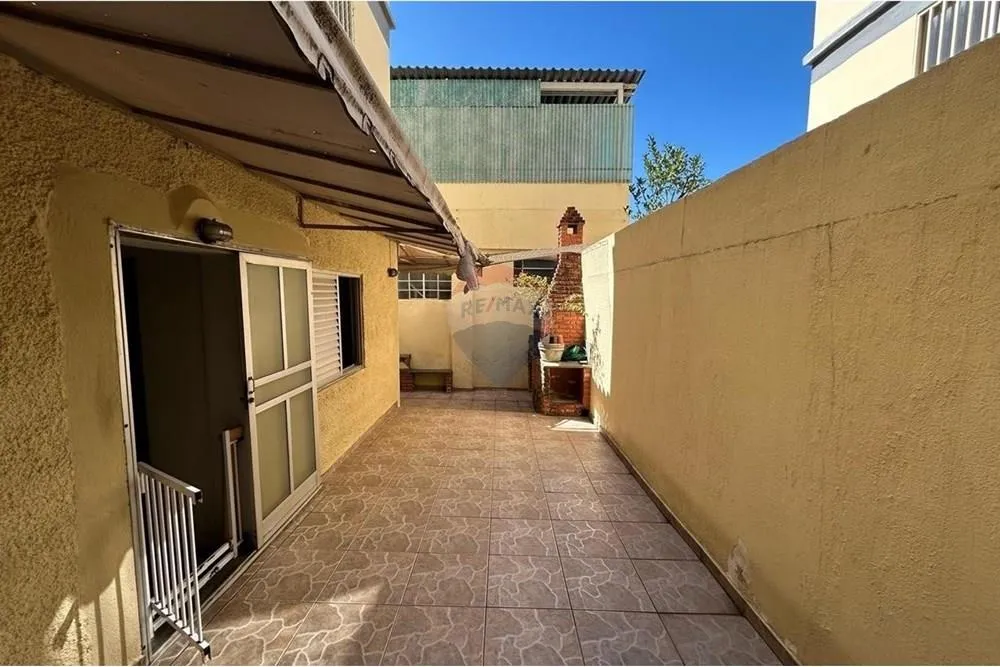 Duplex com área privativa, 4 quartos - Bairro Padre Eustaquio