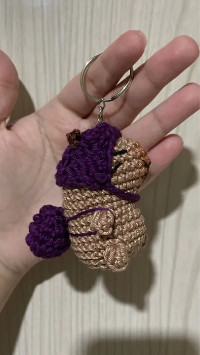 Chaveiro capivarinha de crochê