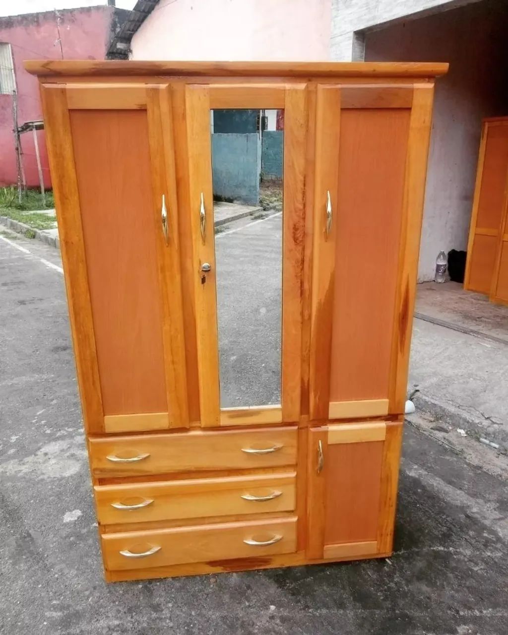 GUARDA ROUPA DE 3 PORTAS NOVO  - Foto 5