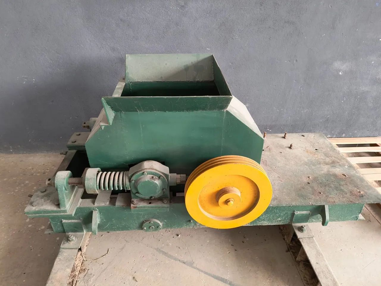 Triturador industrial de pedras e resíduos sólidos - Foto 4