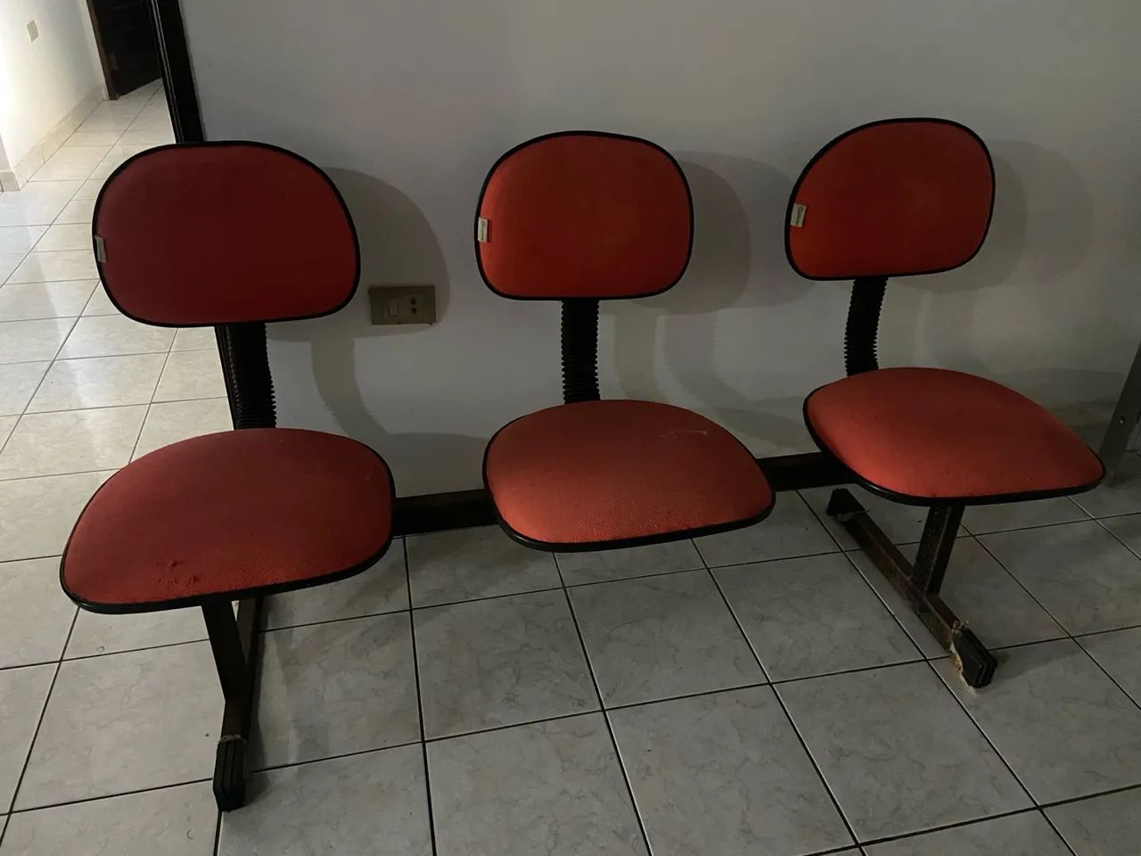 Vendo conjunto de cadeiras  - Foto 4