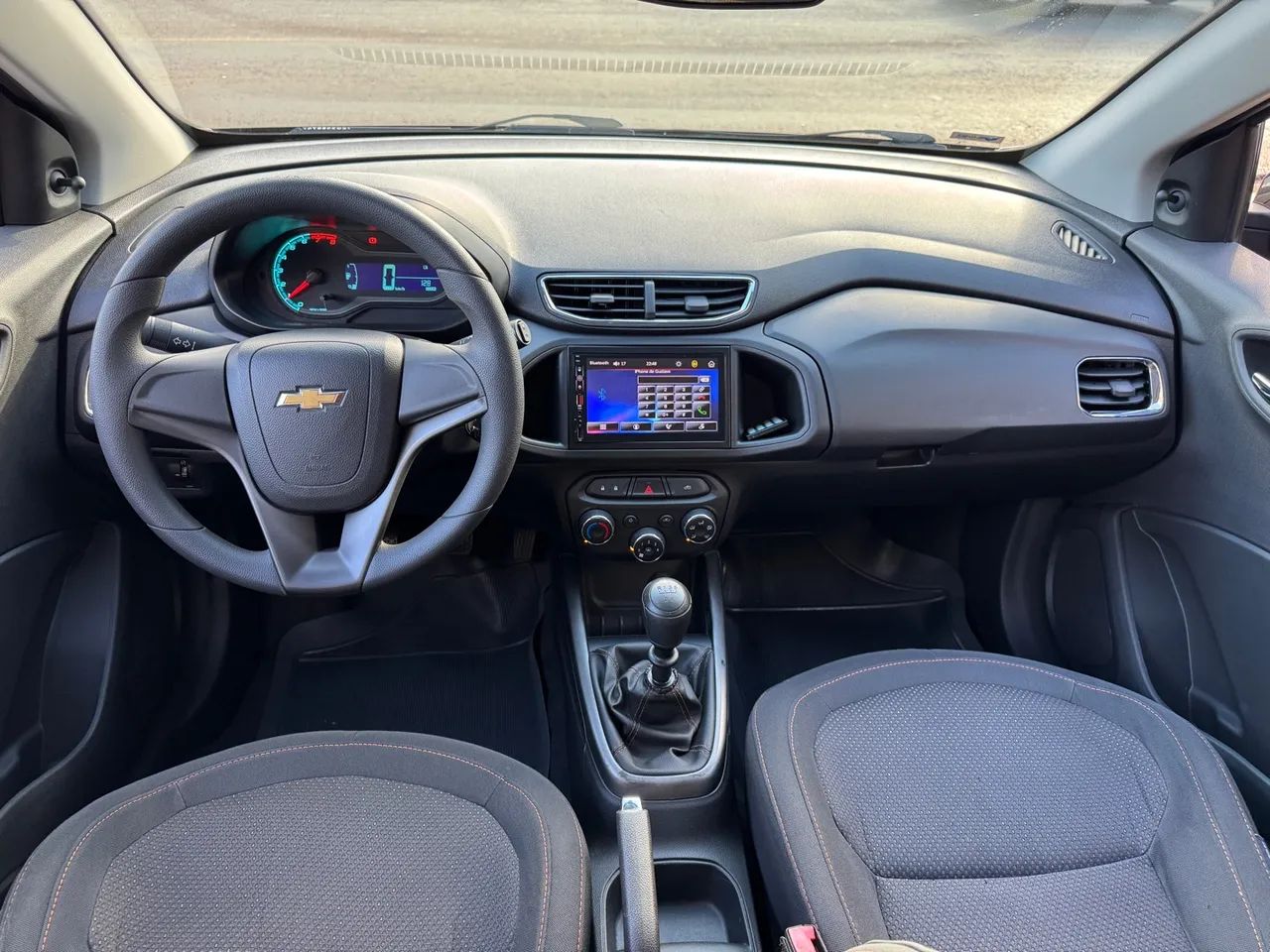 Onix LT 1.0 8V FlexPower Mec. 2014 - Foto 5
