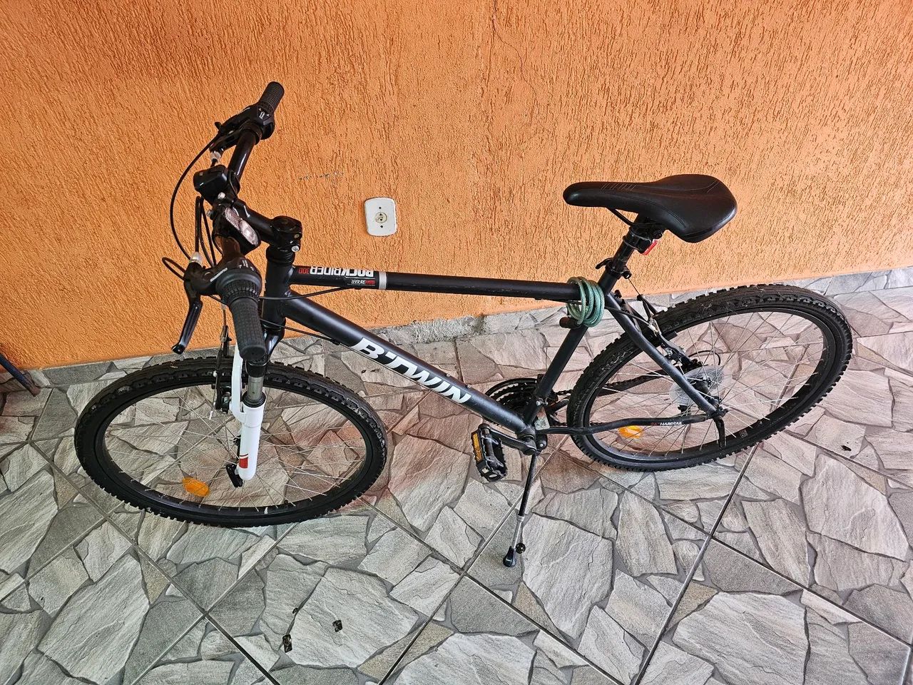 Bicicleta Btwin Rockrider 300