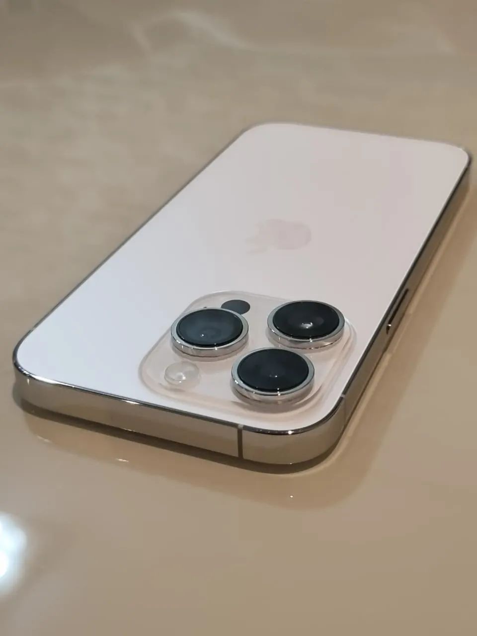 iPhone 14 Pro MUITO CONSERVADO - Celulares e Smartphones - Parque