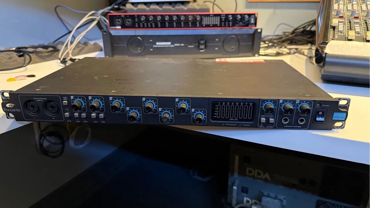Placa de áudio Focusrite safire pro 40  - Foto 4