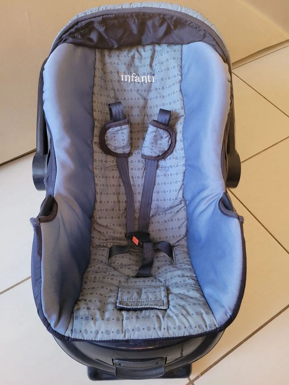 Cadeira infantil Infanti