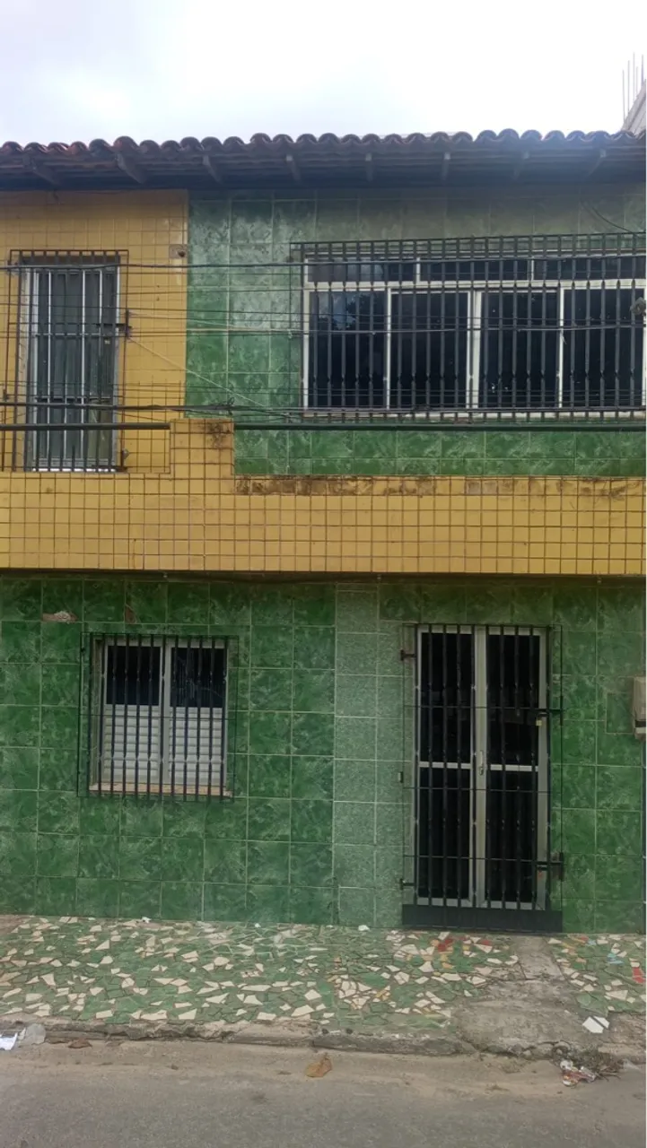 Casa na cohab de 2 andares