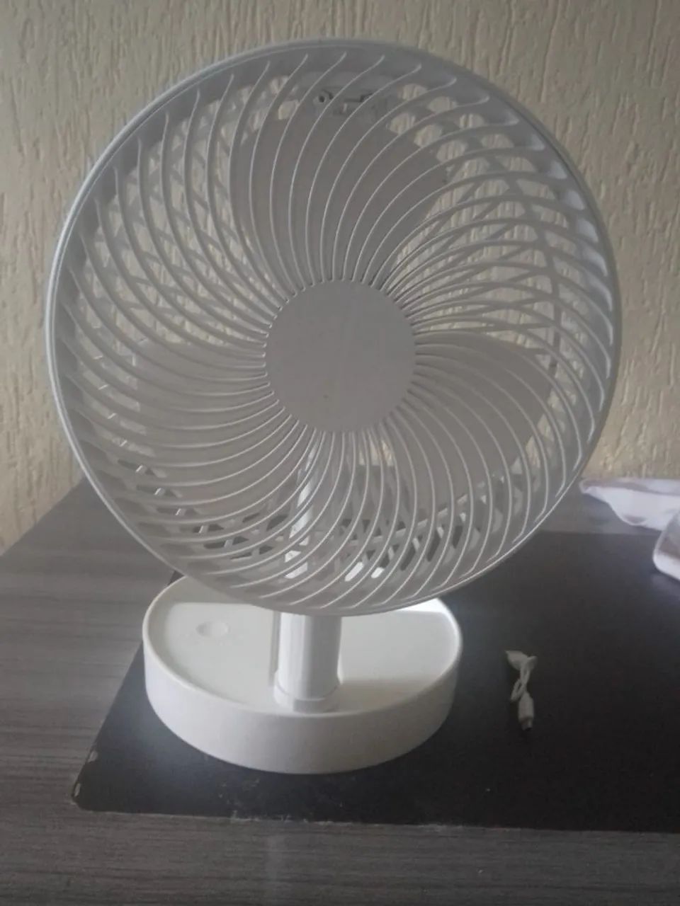 Ventilador de Mesa Portátil