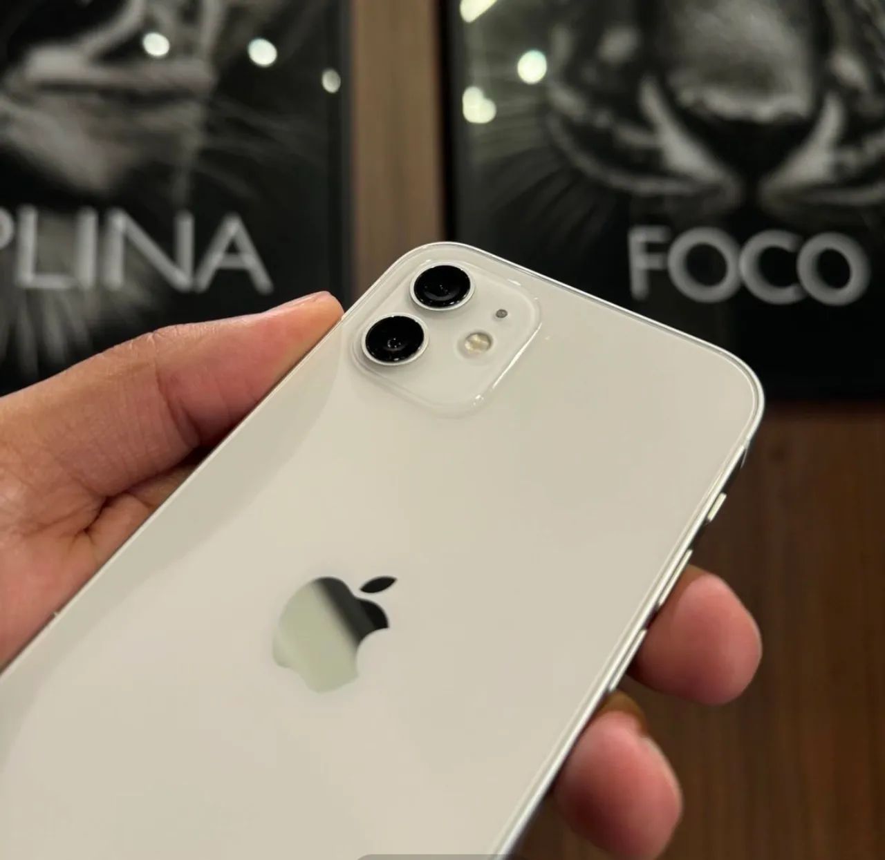 iPhone 12 64GB - BRANCO c/ CAIXA - Celulares e Smartphones