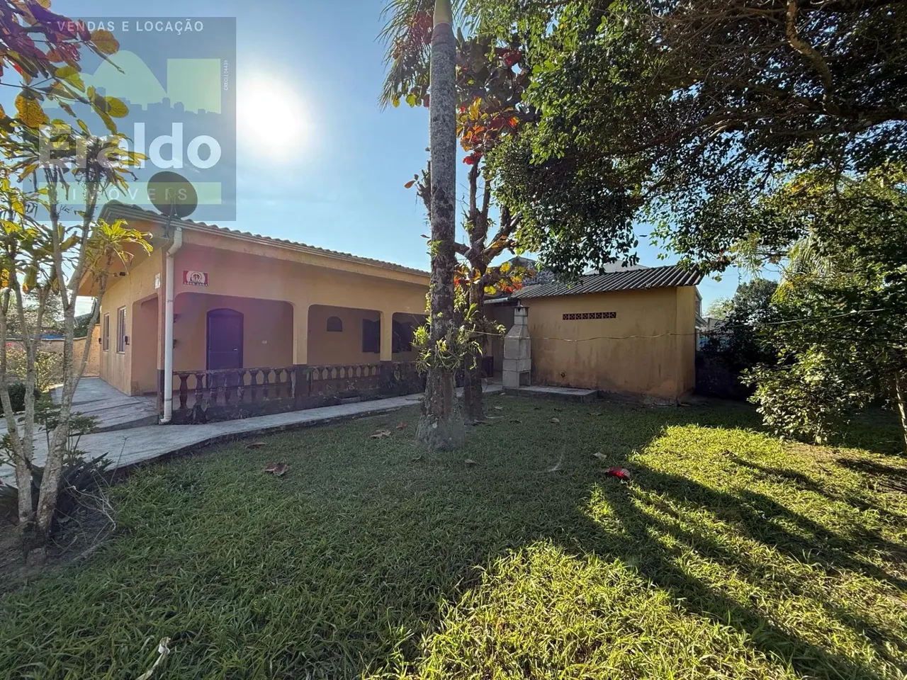 Casa em Balneário Solymar - Matinhos, PR