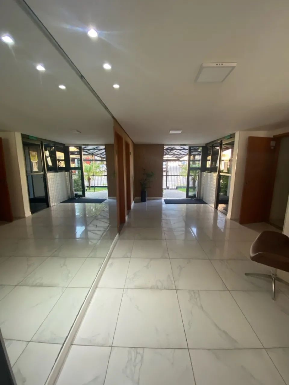 Apt  Mobiliado, próximo ao Cesmac - 2 QT e 2 WC- direto proprietário  - Foto 3