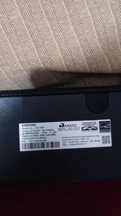 Vendo uma soundbar Samsung hw t555 seme nova muito boa  - Foto 4