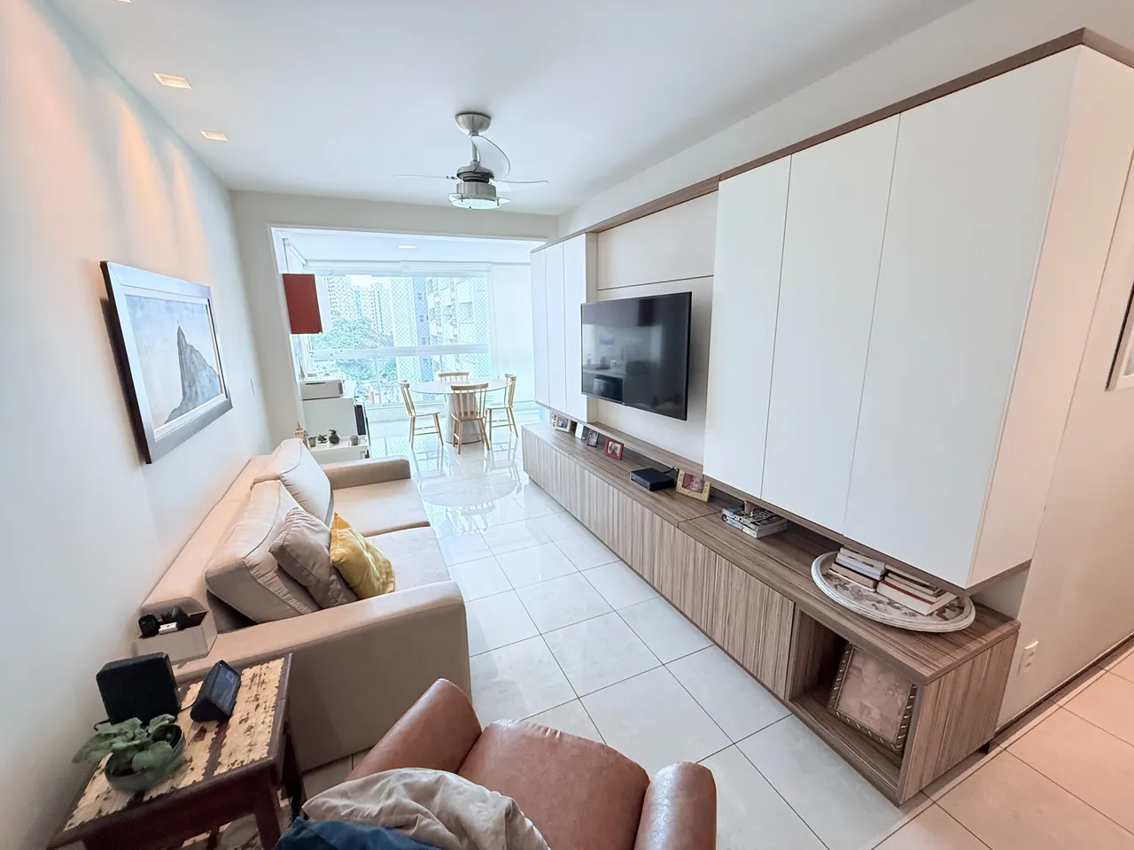 Imperdível: Apartamento de 3 quartos na Praia do Canto em Vitória-ES, com suíte, 2 vagas d