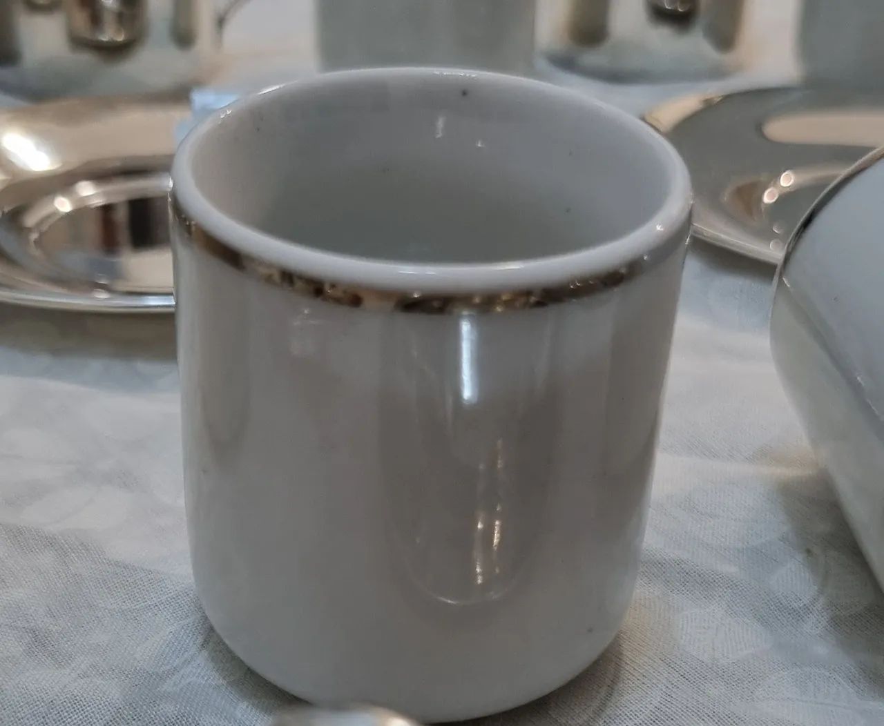 Wolff conj 6 xícaras para café em porcelana branca com friso prata na borda.ler descrição - Foto 4