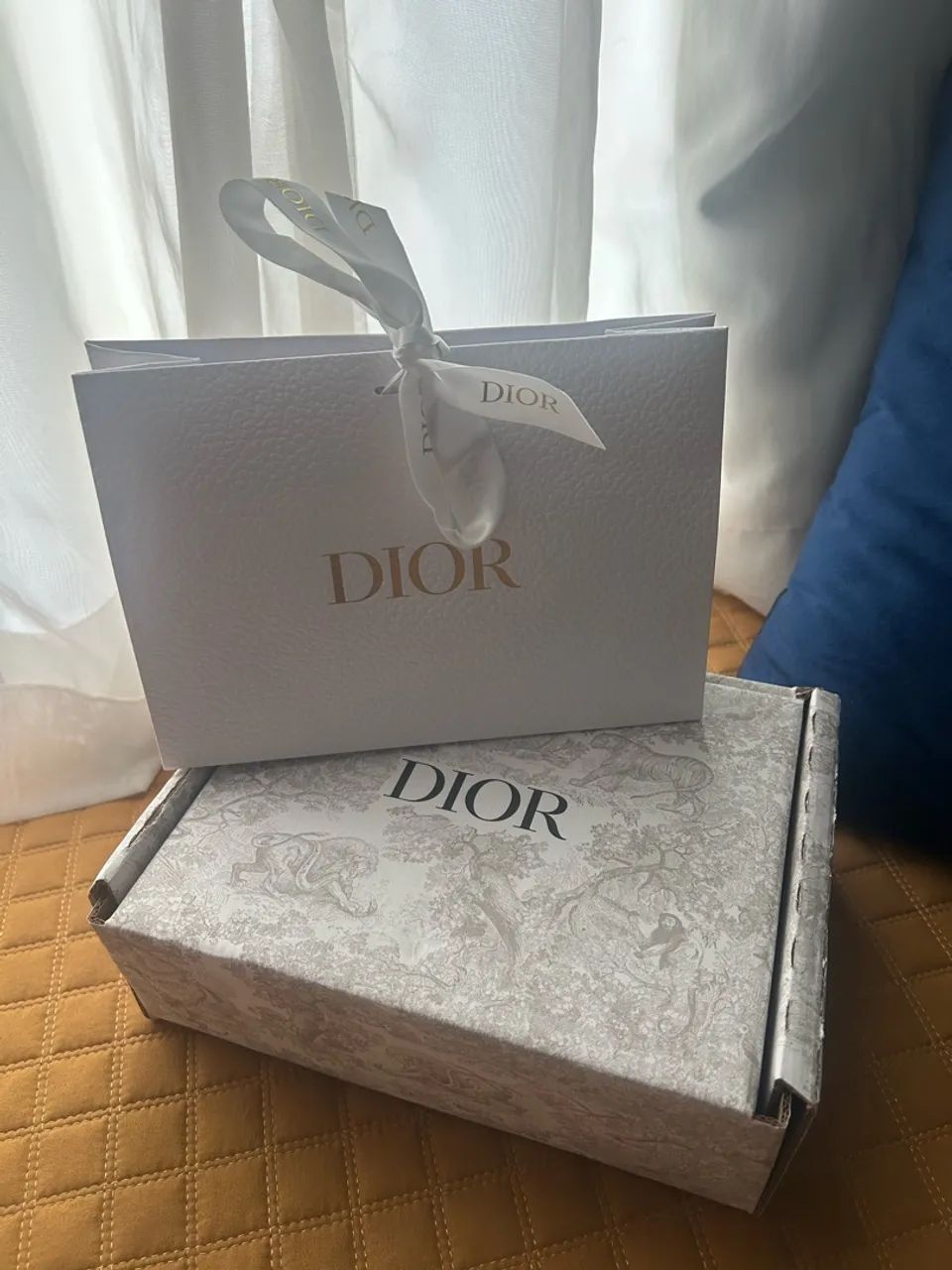 Caixa presente dior