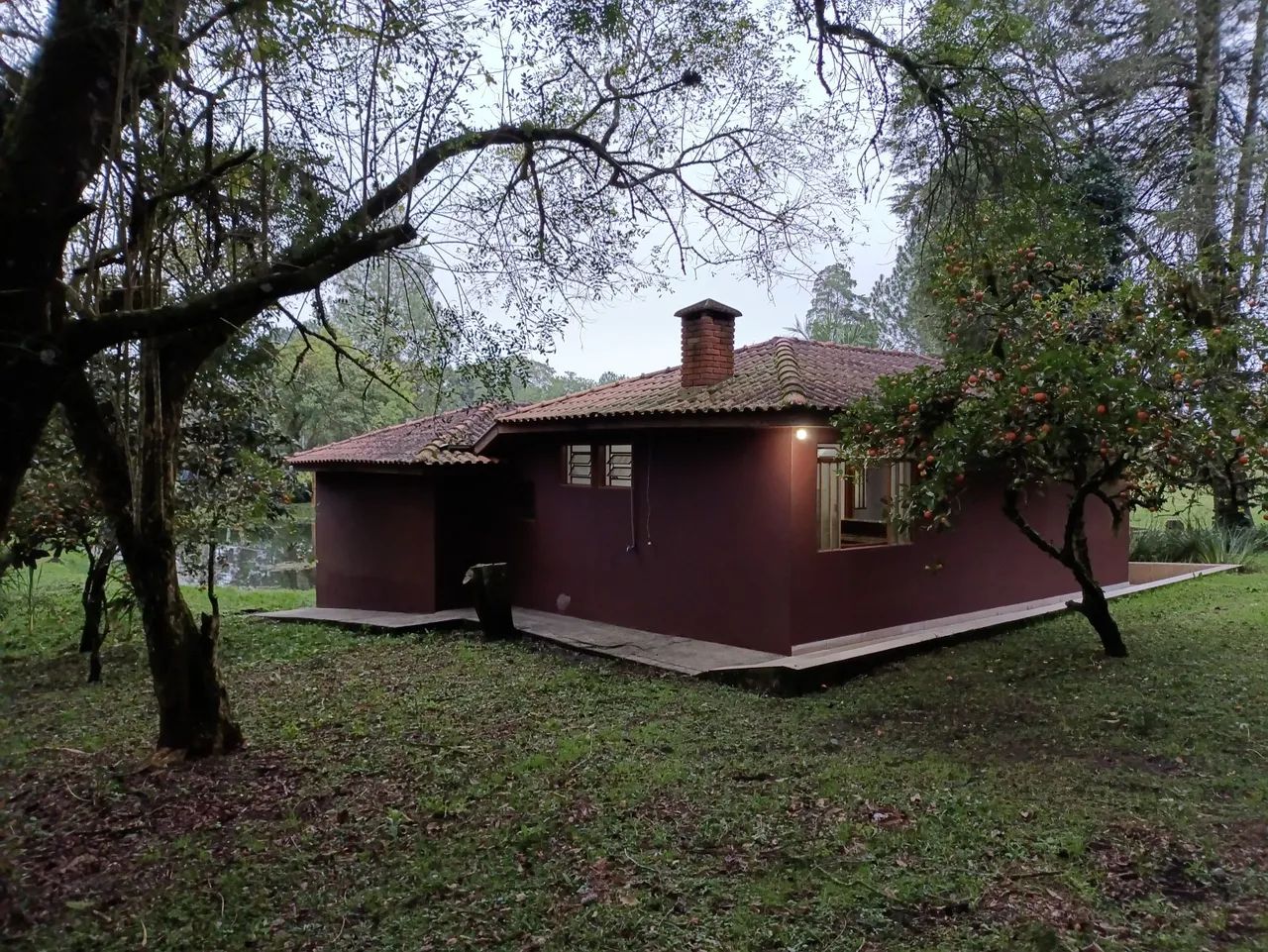 Casa de campo em condomínio 