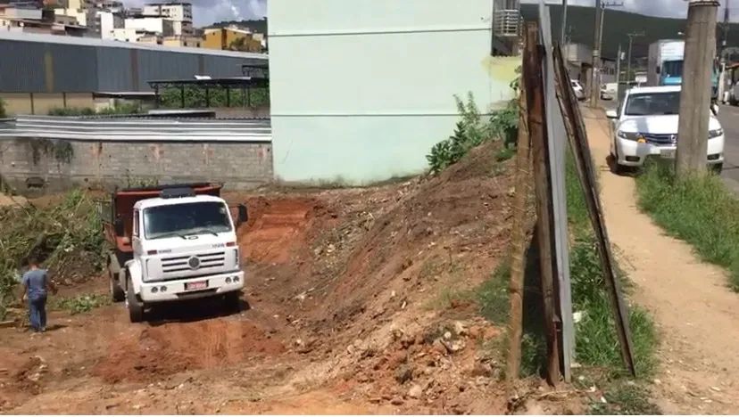 Terreno Comercial Estratégico - Trevo Francisco Bernardino 575m² ou (1085m² total) - Foto 6