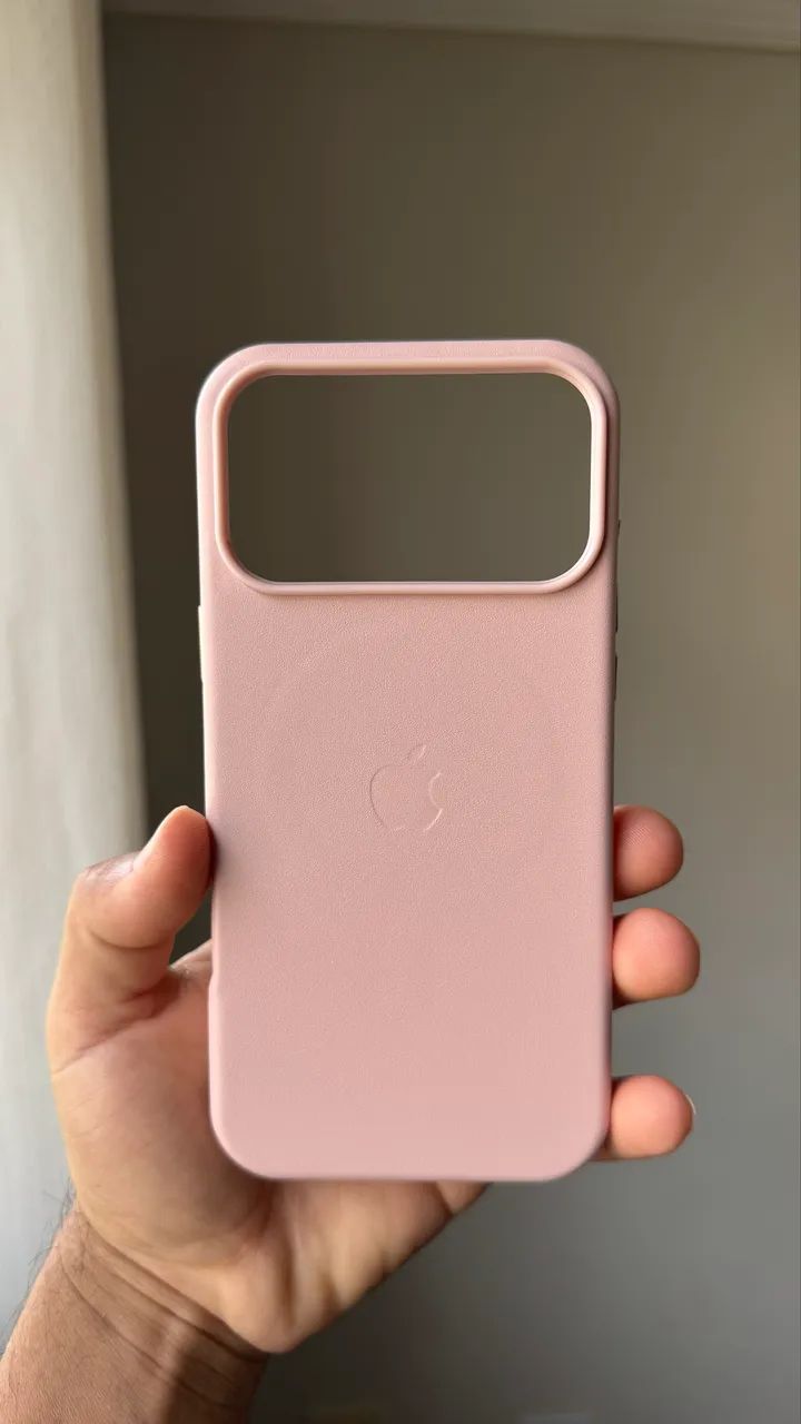CAPA DE COURO + PEL 3D PARA IPHONE 17 PRO MAX - Foto 4