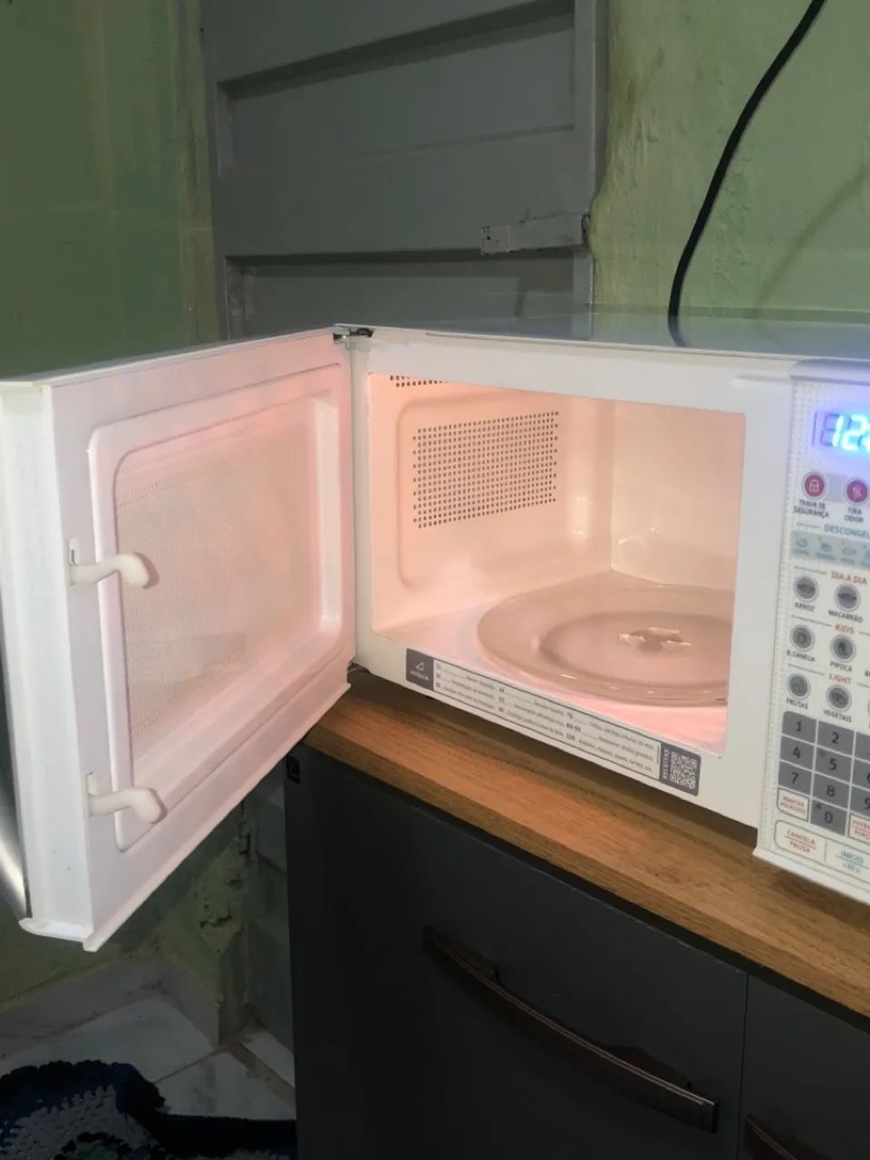 MICRO-ONDAS ELECTROLUX 20L ? - Foto 3